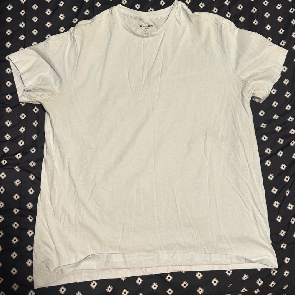 Goodfellow & Co Men's Cream Short Sleeve Tee- size xl